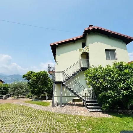 Casa Viktoria Daire Malcesine